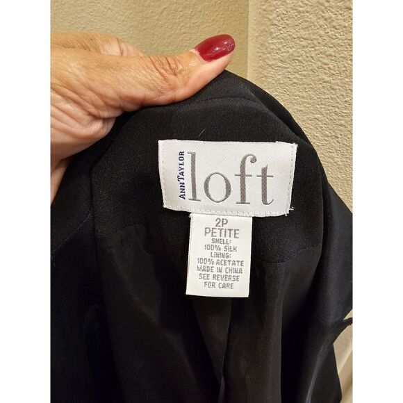 Ann Taylor Loft Silk Blazer with Satin Trim Size 2P - Picture 10 of 10